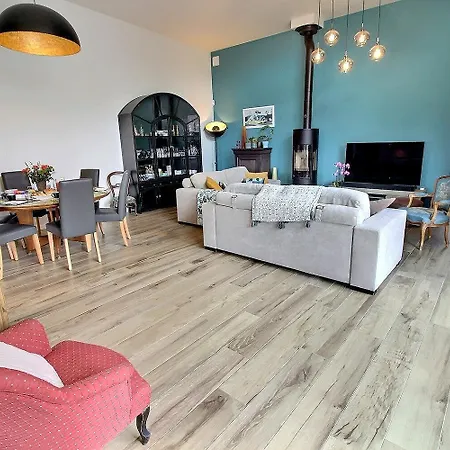 Les Meloines Holiday home Trebeurden